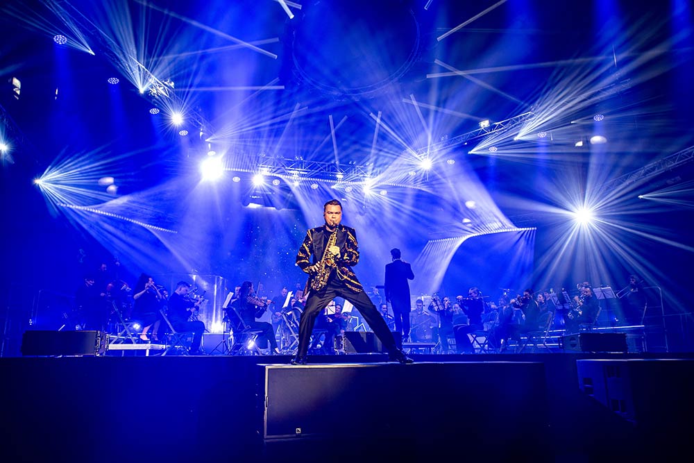 Electro Symphony - Des rythmes puissants de la scène électro fusionnent avec la grandeur d’un univers symphonique.