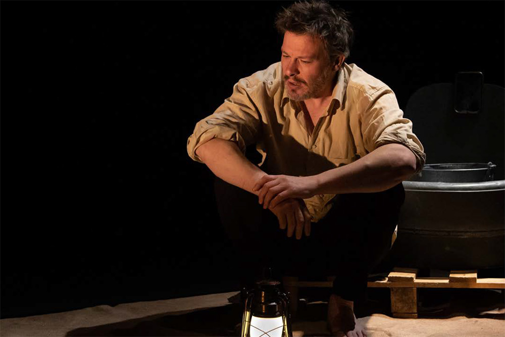 Une pièce qui vous prend aux tripes.