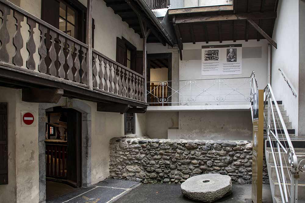 Lourdes - La Maison natale de Bernadette.