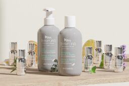 Mon Shampoing, une base neutre et sept boosters pour un rituel personnalisable