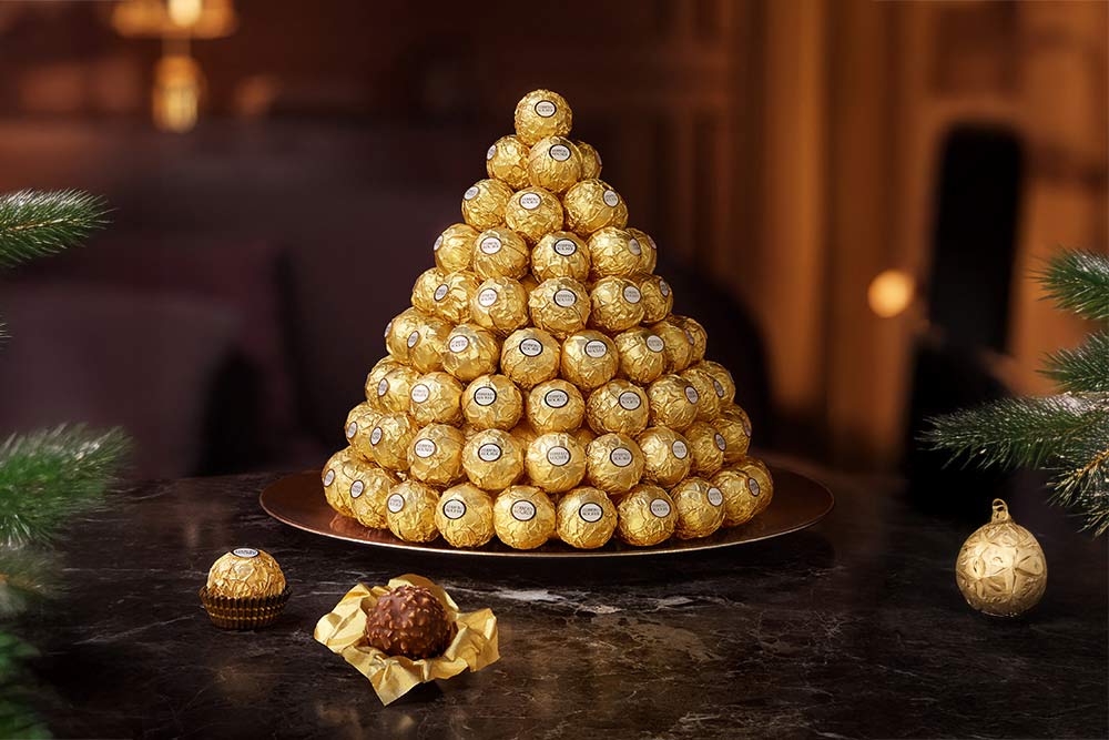 Les Ferrero Rochers, un hommage au Rocher de Lourdes.