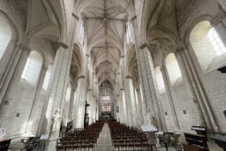 L'église de Mazières-en-Gâtine.
