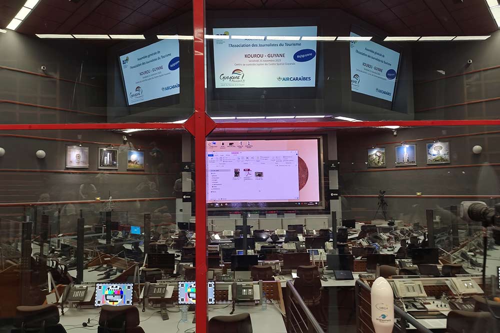 La salle Jupiter 2, poste de commandement.