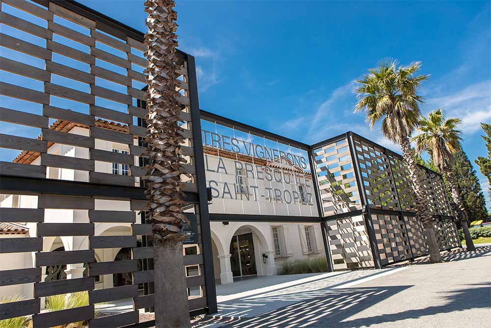 Les Maîtres Vignerons de Saint-Tropez.