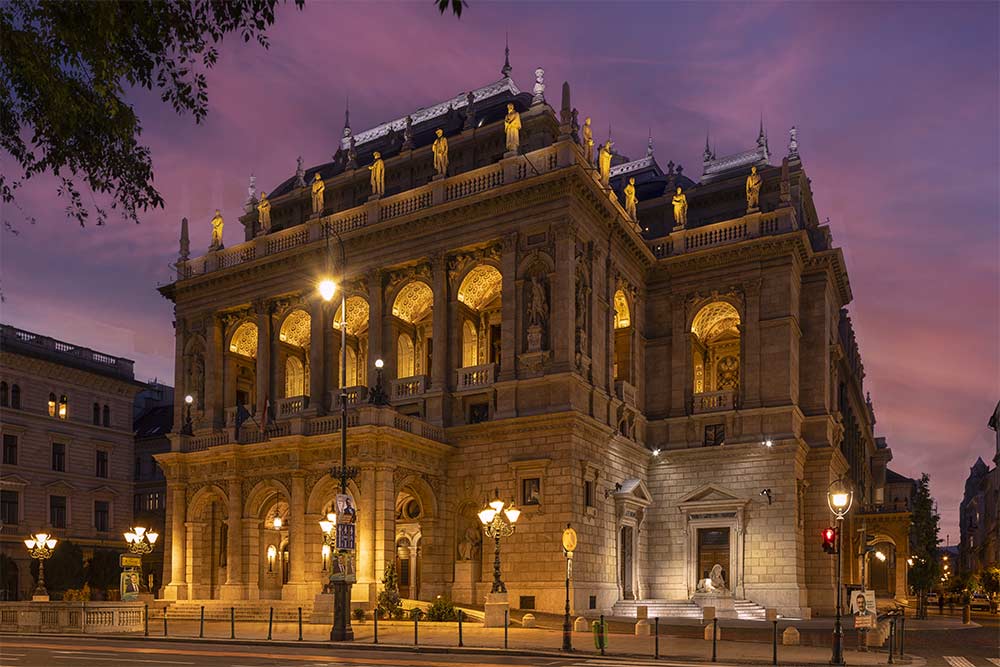 Nouvel An - OPERAHAZ BUDAPEST Lang Nandor.