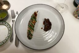 Hôtel Splendide Royal - Pintade grillée, potiron, fricassée de champignons et truffes.