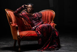 Soeur Laurence la narratrice-slammeuse.