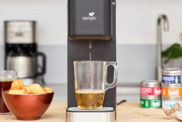 Senya lance Tea Time Pro, l’infusion parfaite, en un clic !