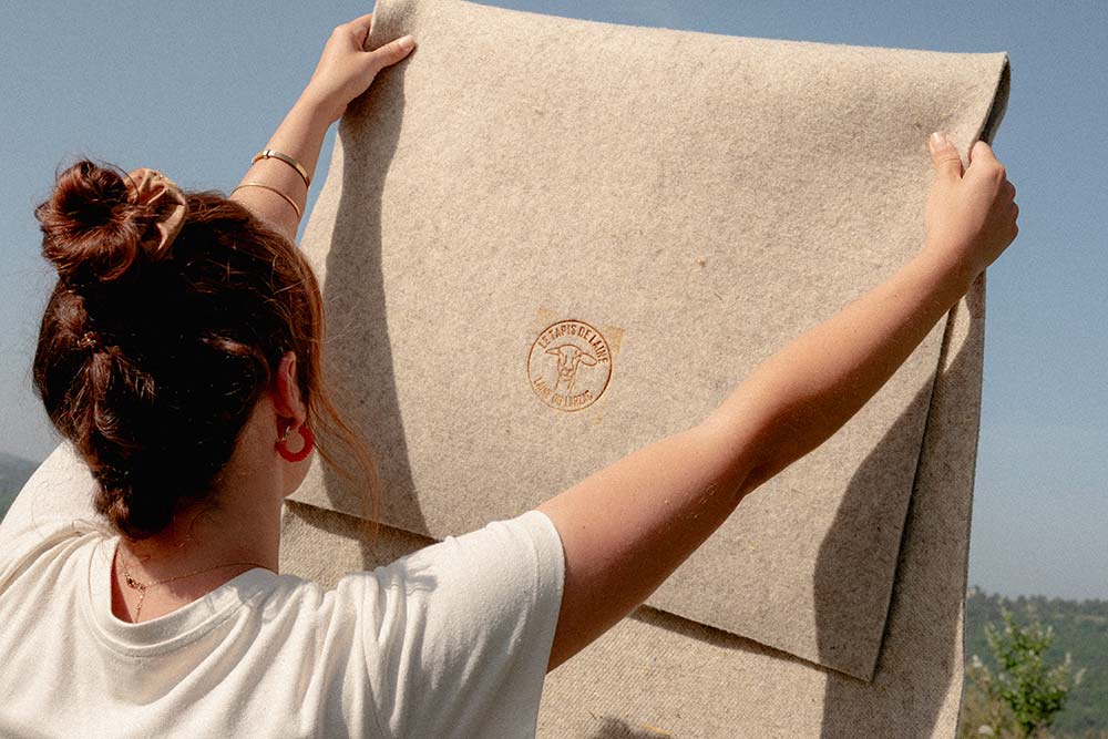 Le Tapis de Laine - un tapis confortable, pratique et écologique.