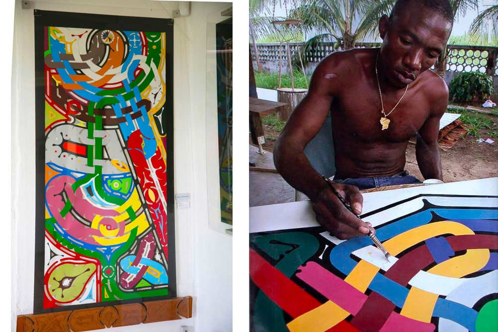 Fronton de maison décoré d'art tembé ©ABrusini_LECTGuyane11 Buvette avec peinture tembe, quartier de la Charbonnière, Saint-Laurent-du-Maroni ©Valérie Collet 