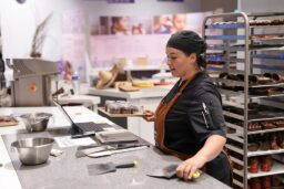 Escales Alsaciennes - Des ateliers où l’on met la main à la pâte.