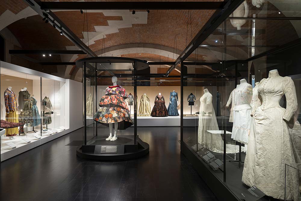 Les modèles sont bien mis en valeur.