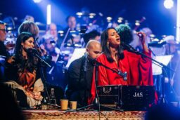 The Orchestral Qawwali Project - un talent indéniable pour cette chanteuse.