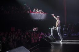 Une production scénique hors normes.