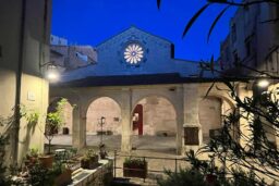 Sud-Corse - L’église Sainte-Marie-Majeure (Bonifacio).