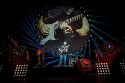 Pink Floyd Show - So Floyd revisite les plus grands succès du groupe britannique.