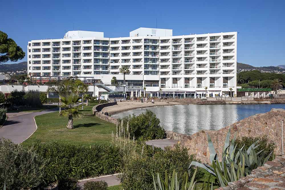 L’hôtel Pullman Cannes Mandelieu. 