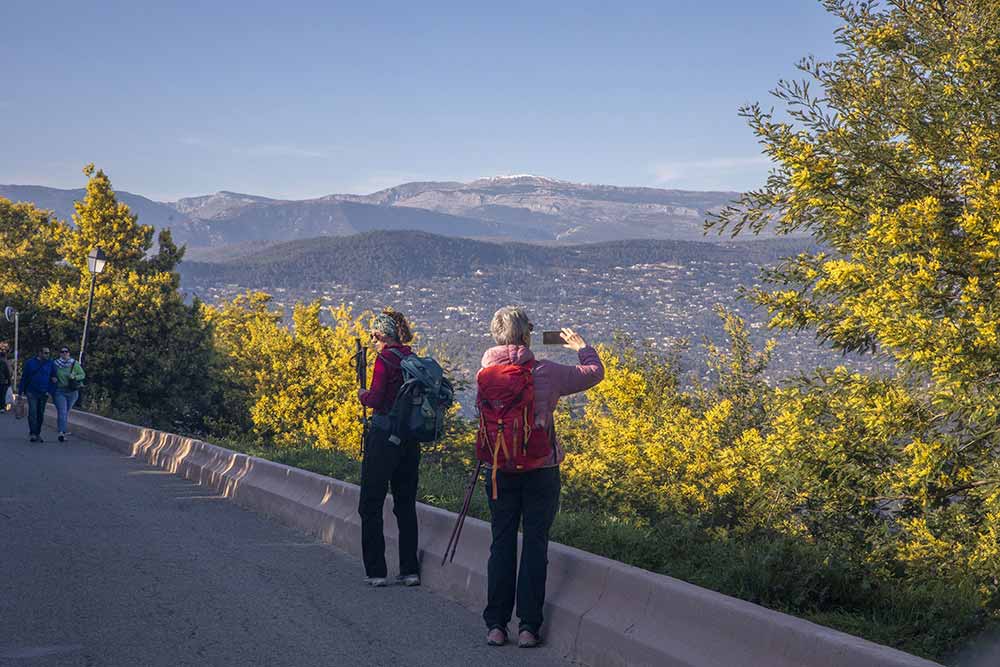 Mandelieu - Quelques arrêts sont prévus pour profiter de la vue…