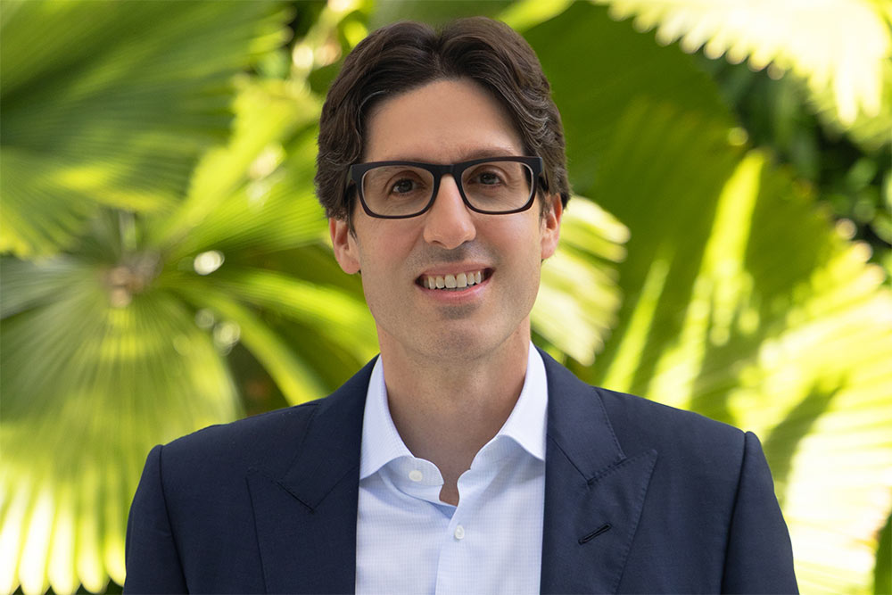 Danny Hertzberg, Associé Senior.