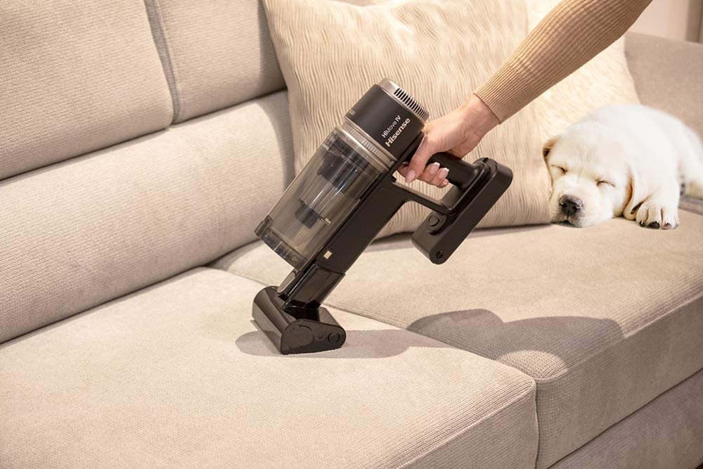 Parfait pour enlever la poussière ou autres salissures sur votre canapé.