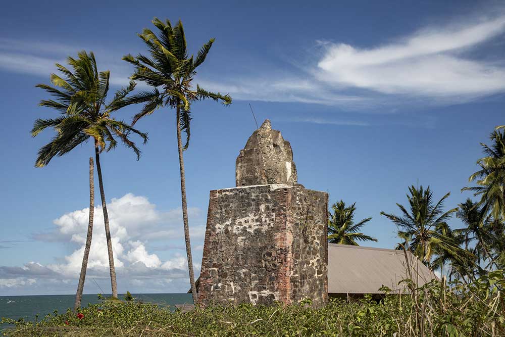 Îles-du-Salut - Entre l’île Royale et l’île du Diable, un câble et une benne permettaient de transporter du matériel, des vivres.