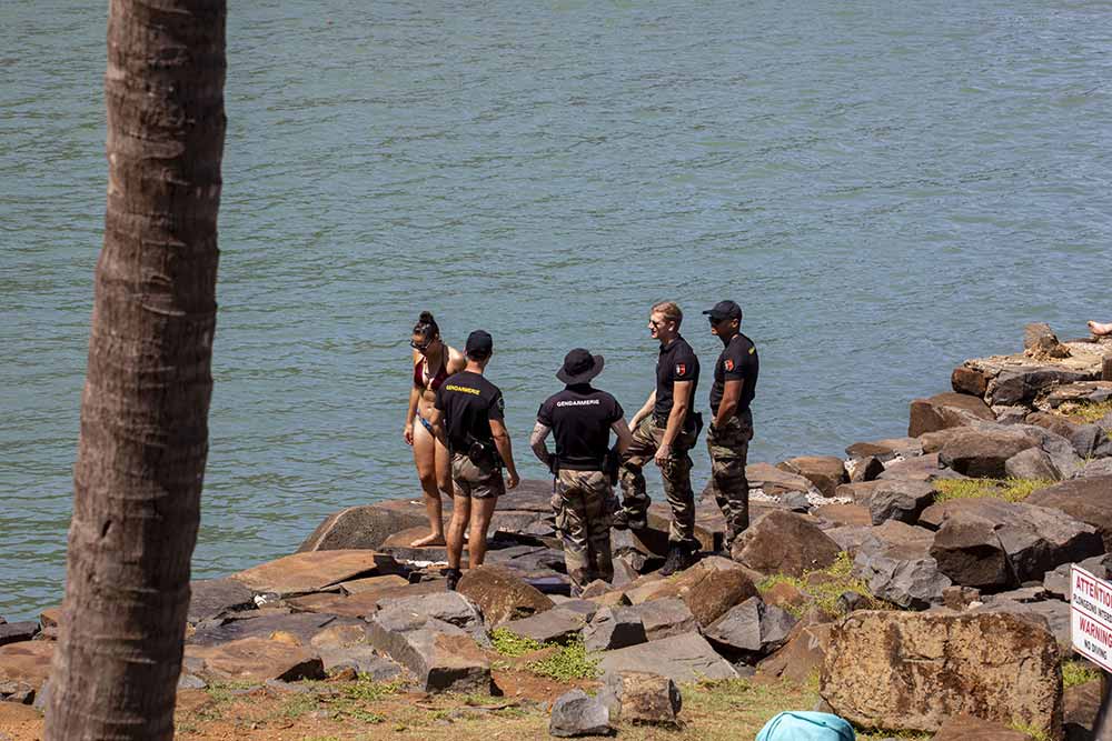 Îles-du-Salut - Des gendarmes sont en poste sur l’Île Royale.