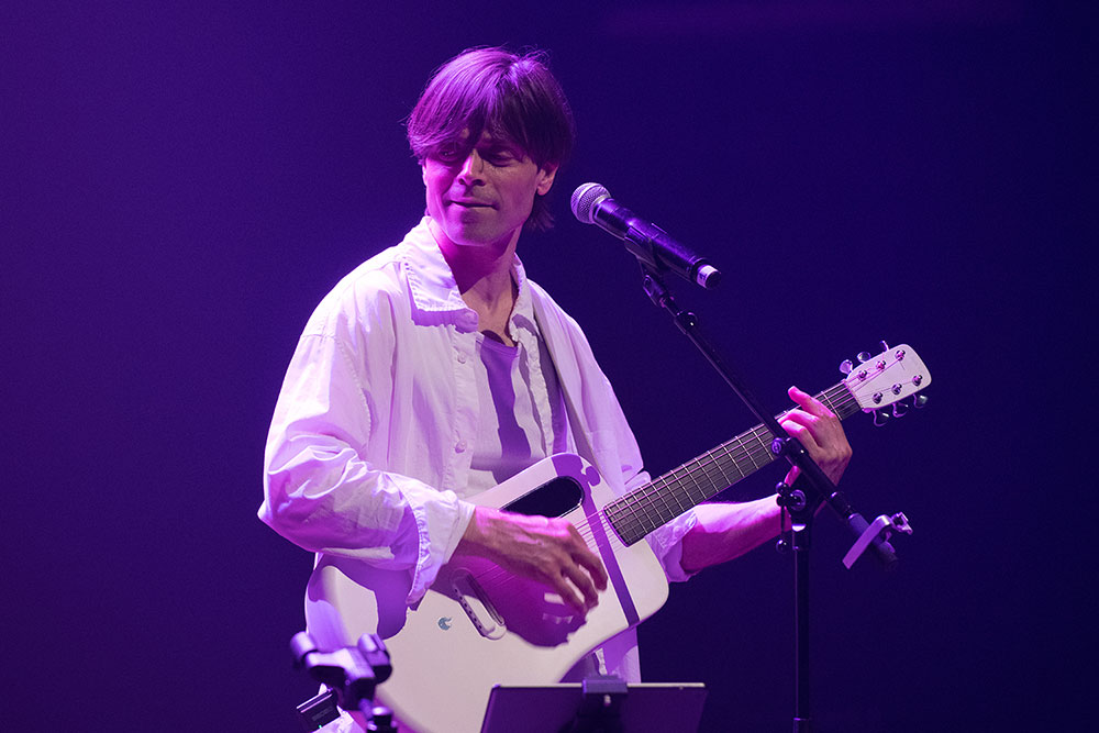 Des chansons intimistes, sentimentales mais pas que...