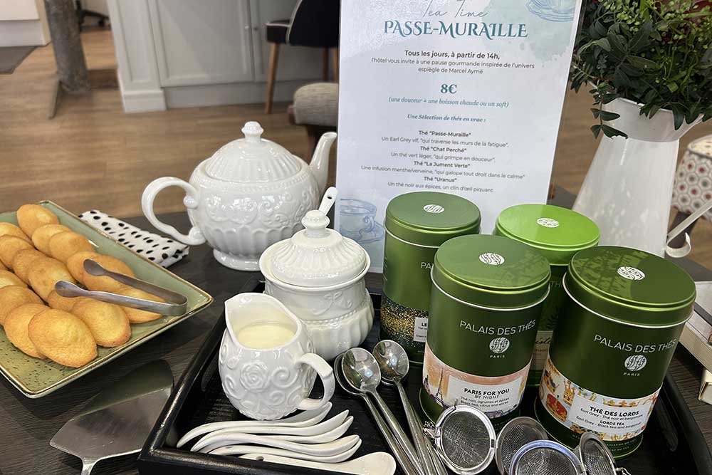 Tea Time - à l'hôtel littéraire Marcel Aymé.