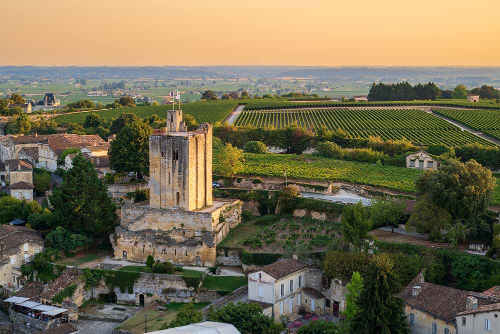 Une tour qui a résisté aux ravages du temps.
