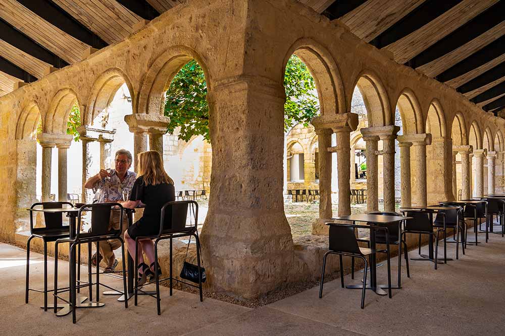 Le Cloître des Cordeliers.