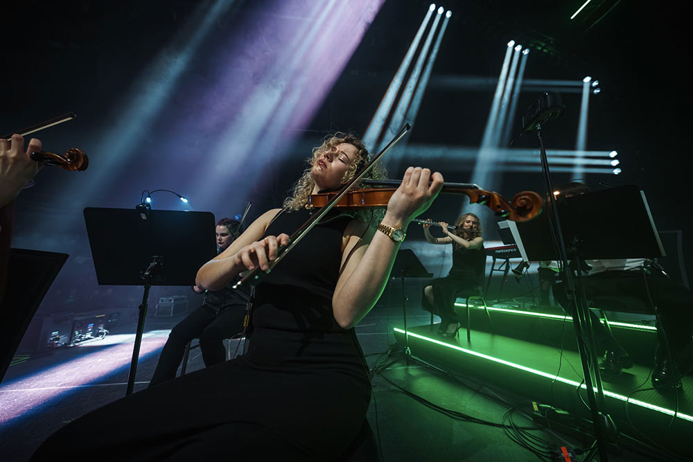 Zaiko Langa Langa - Une dextérité extraordinaire.