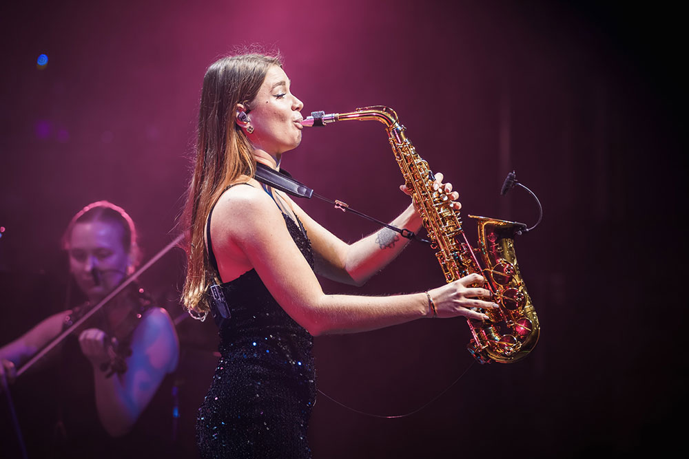 Cette jeune artiste a un talent fou.