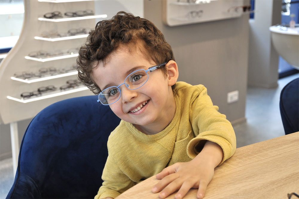 La Myopie - Les enfants aiment les lunettes en raison du choix des matières et des couleurs.