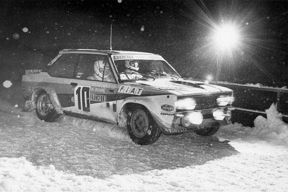 Fiat 131 Abarth Walter Röhrl et Christian Geistdörfer sur Fiat 131 lors du Rallye Monte Carlo 1980. Archives de l’Automobile Club de Monaco