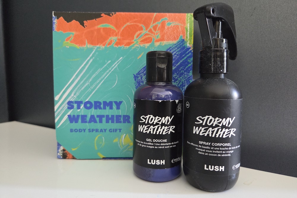 Cette année encore, Lush transforme la salle de bain en terrain de jeu avec des produits frais et toujours faits main. 