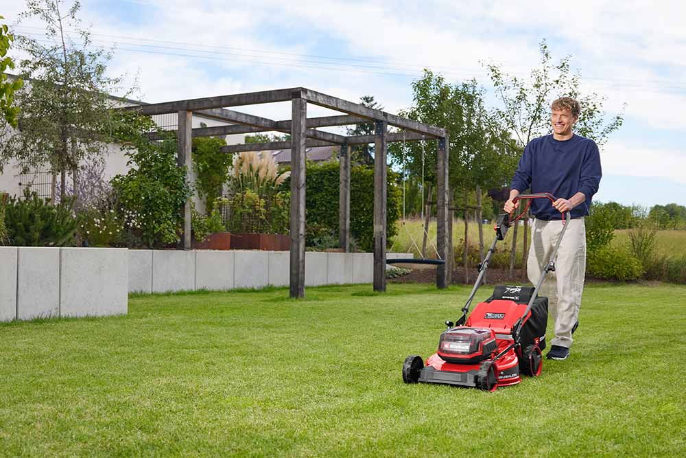 Tondeuse Einhell- une tondeuse pratique et économique.