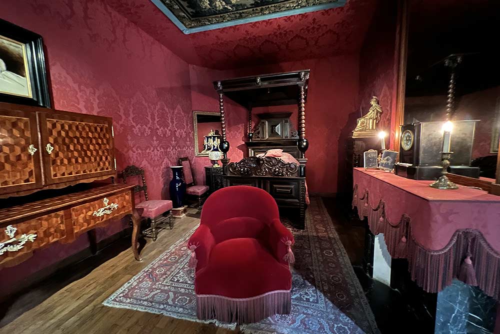 Hugo et l'Architecture - La Chambre de Victor Hugo.