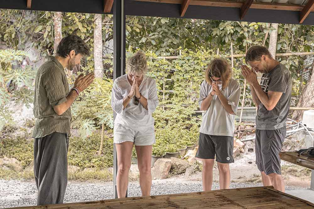 Haute Couture Hospitality - Séance de méditation.
