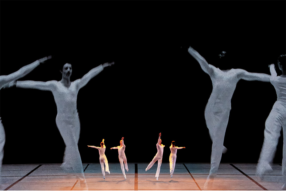 Dance - Impressionnant de réalisme.