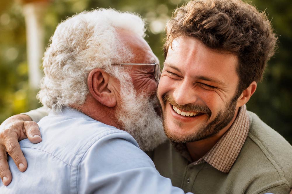 Père et fils sont heureux !