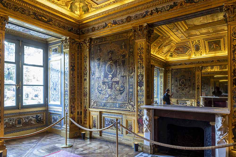 Palais du Luxembourg - La Salle du Livre d'Or rassemble les derniers éléments des appartements de Marie de Médicis.