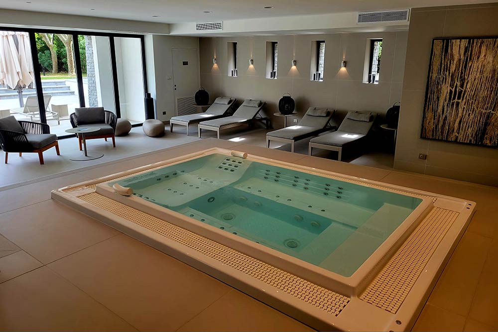 Languedoc - Un spa complète l’offre du Château Autignac qui tient plus de l’hôtel 5 étoiles que de la traditionnelle maison d’hôte.